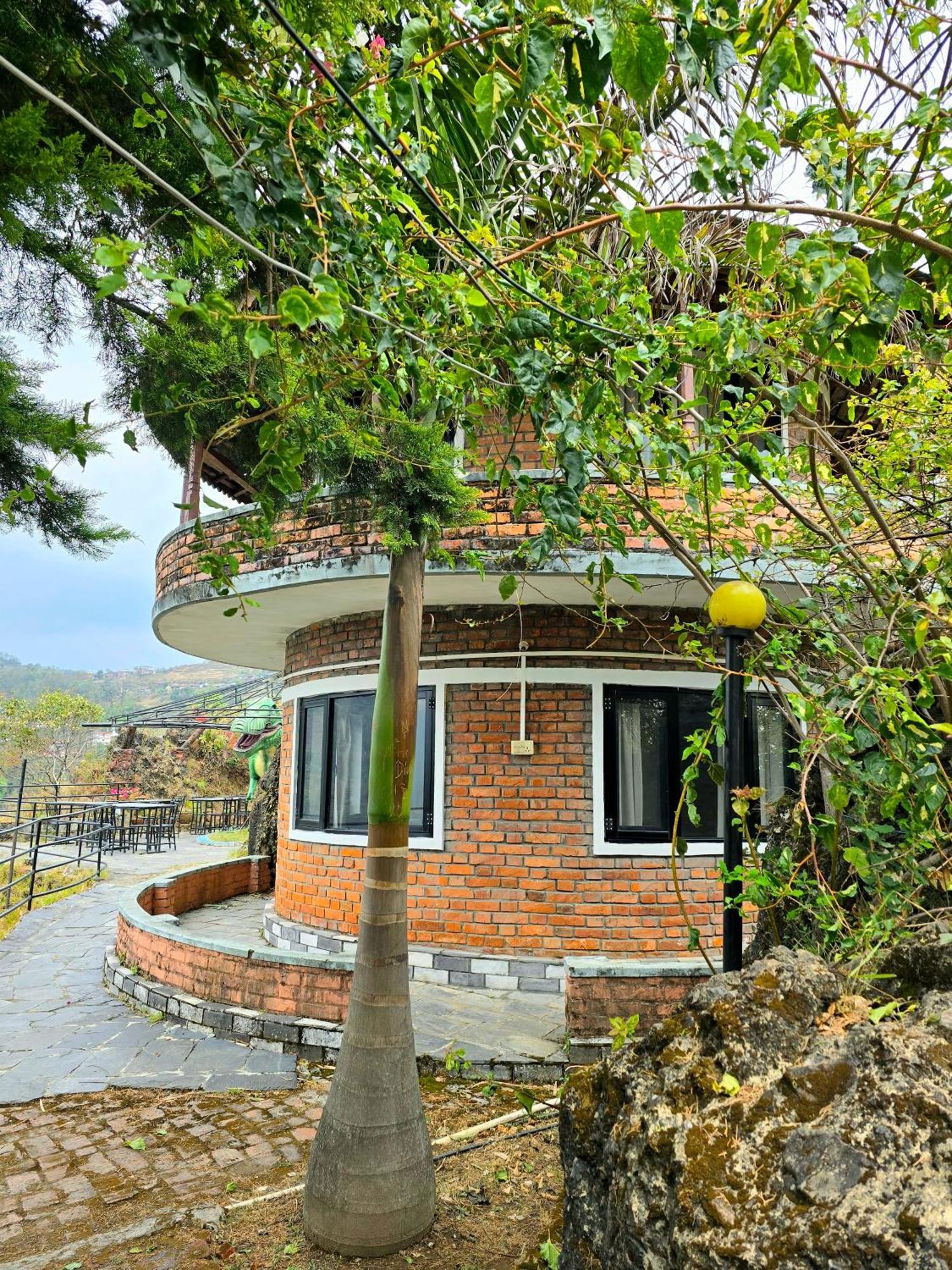Rock Garden Resort Pokhara Buitenkant foto